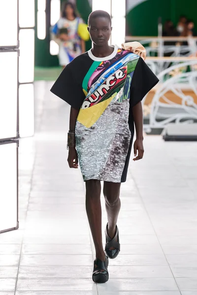 Look 33